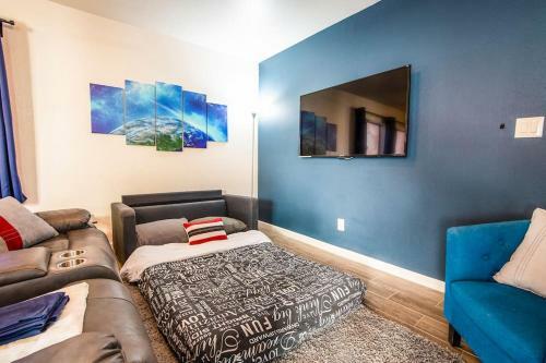 44a Modern Casa Grande Large 1bd W Heated Pool 44a