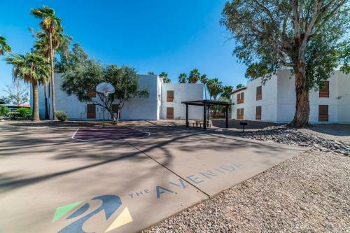 77 Sunny Casa Grande 2bd 2ba Condo W Heated Pool