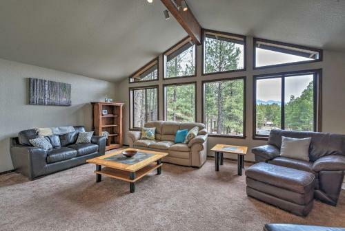 Flagstaff Home With Back Deck - 5 Mi To Downtown