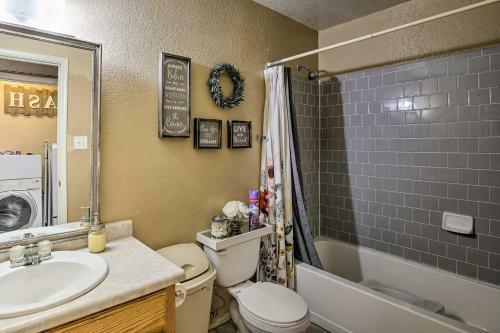 Yuma Retreat With Fire Pit In A Golf Course Mecca!