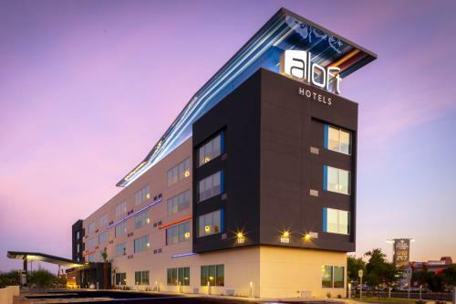 Hotel Aloft Glendale At Westgate