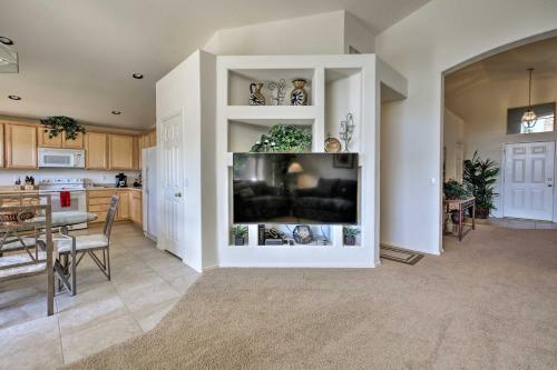 Glendale Getaway With Canal Views And Private Pool!
