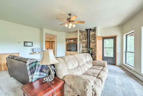 Secluded Heber Cabin With Valley Views And Deck!