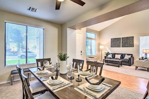 Tranquil Oasis With Fire Pit And Bar About 1 Mi To Santan!
