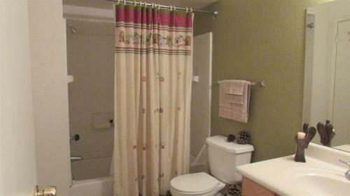 5757 W Eugie Ave #2065, Glendale