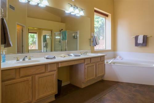 2128 N 134th Ave, Goodyear