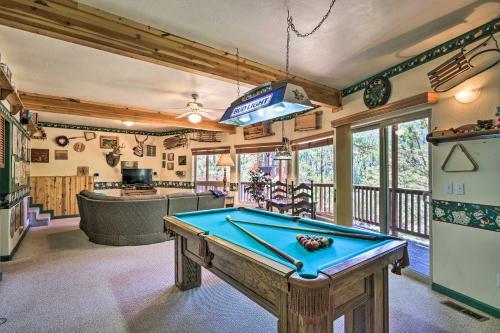 Rim Country Retreat With Multi-level Deck And View