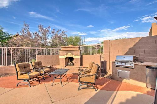 Modern Mesa Oasis With Pool, Patio And Desert View!