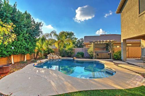 Spacious Mesa Home With Hot Tub, Fire Pit, And Grill!