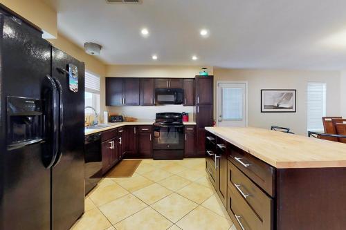 Mesa Escape With Heated Pool