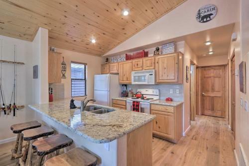 Overgaard Cabin At Bison Ranch With Grill And Deck