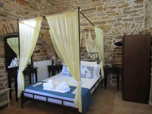 Vouno Village Apartments