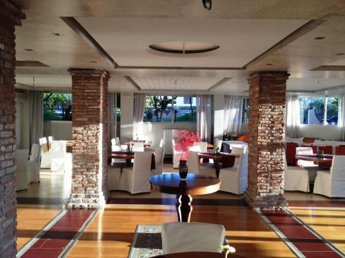 Souris Hotel