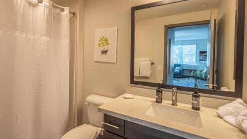 Apartamento Wanderjaunt - Chic Central Phoenix Apts