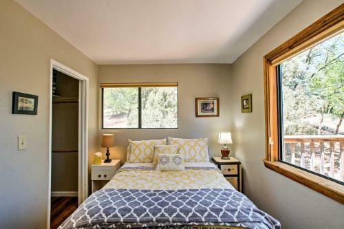Prescott Forest Cabin With Deck, 9 Miles To Downtown!