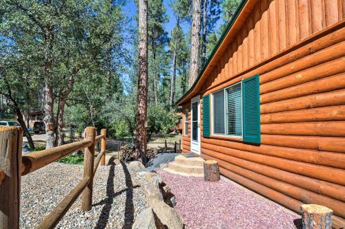 Cozy Cabin With AC And Deck, 5 Mi To Downtown Prescott