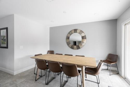 Close To Old Town - Pool - Renovated Home