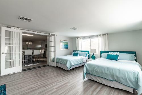 Scottsdale - 8447 E Lewis Avenue