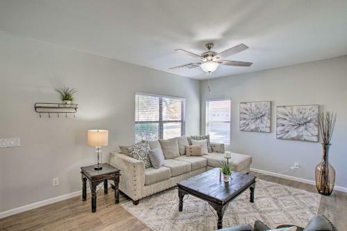 Spacious Desert Oasis With Pool And Game Room!