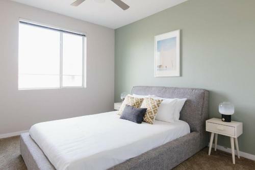 Apartamento Awesome 2 Br/2 Ba With Pool & Gym By Howard