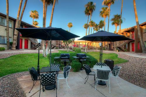 Park Suites At 102 - One Bedroom Apartment