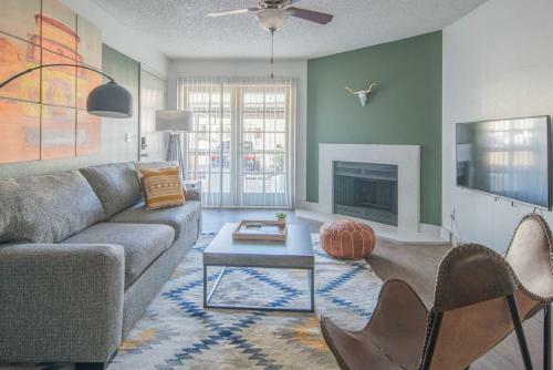 Wanderjaunt - South Scottsdale Apartments