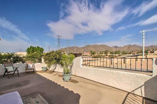 Desert Dreamscape Luxe Home And Private Pool!