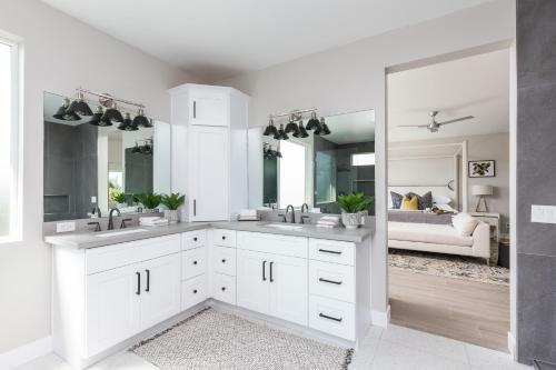 Scottsdale - 3732 N 68th St