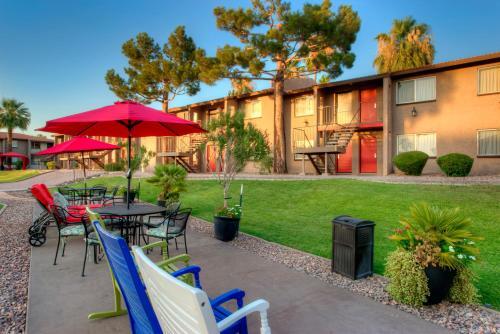 Park Suites At 103 - One Bedroom Apartment