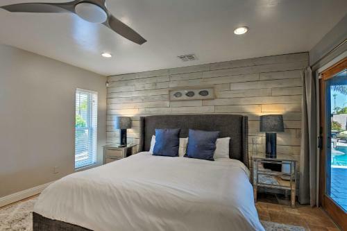 Contemporary Oasis With Outdoor Bar And Pool Table!