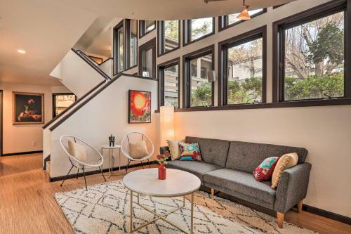 Sleek Sedona Abode With Hot Tub,deck And Optional Chef!