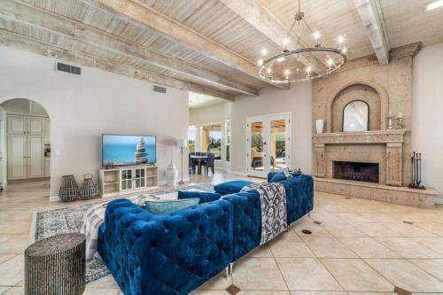 Villa Skywatch