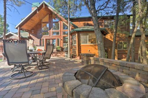 Show Low Cabin With Fire Pit, Game Room And Bbq!