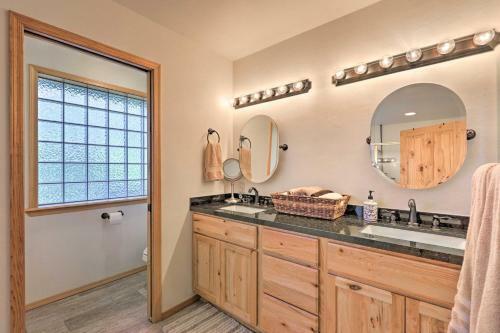 Show Low Cabin With Fire Pit, Game Room And Bbq!
