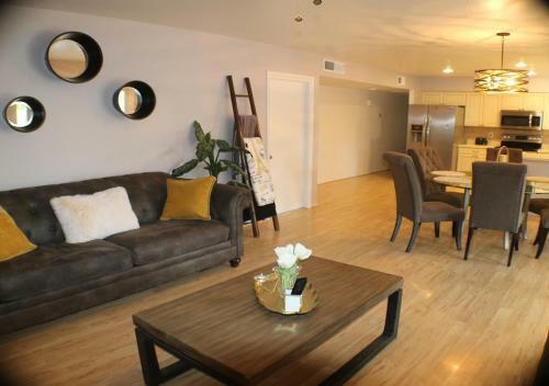 Modern Cottage Style