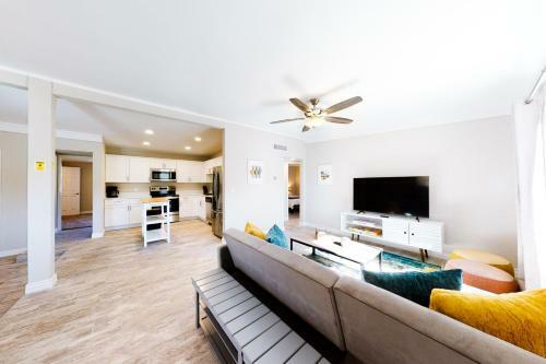 Cozy Tucson Retreat