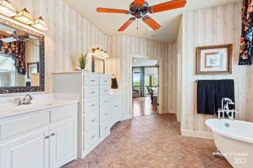 Ozark Mountain Lakehouse