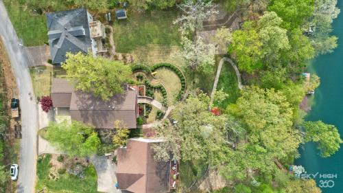 Ozark Mountain Lakehouse