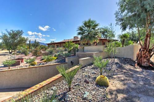 Luxe Tucson Vineyard Home With Views And Fire Pit