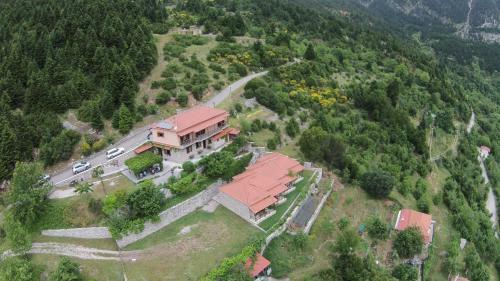 Hostal Dryades Guesthouse