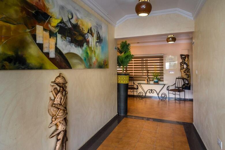 Midindi Hotel