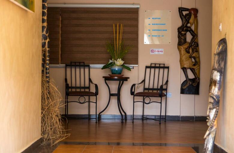 Midindi Hotel