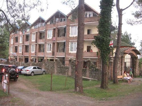 Old House Hotel
