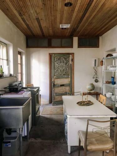 Historic Adobe 3br Home In Downtown El Presidio