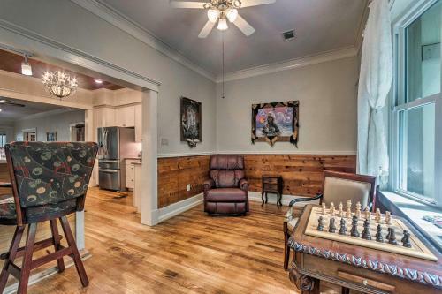 Spacious And Updated 1920s Hsnp Craftsmen Home