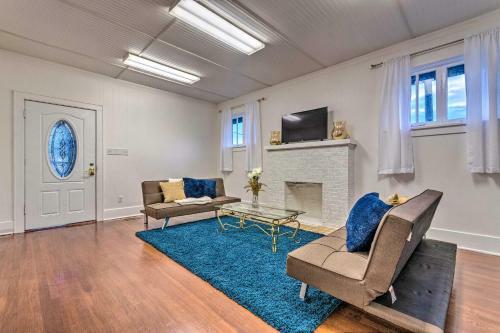 Bright Updated Home, 1 Mi To Hot Springs Np!