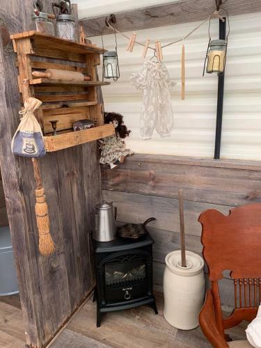 Prairie Palace Covered Wagon