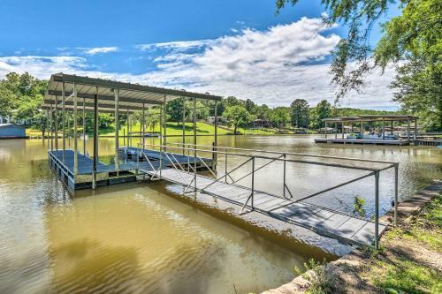 Lakefront Hot Springs Home With Updated Deck And Dock!