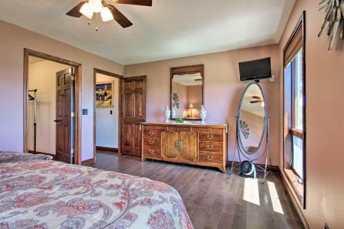 Lake Norfork Home With Waterview Patio And Balcony