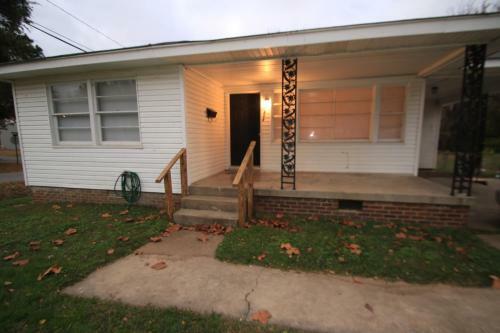 Home Sweet Home In Burns Park